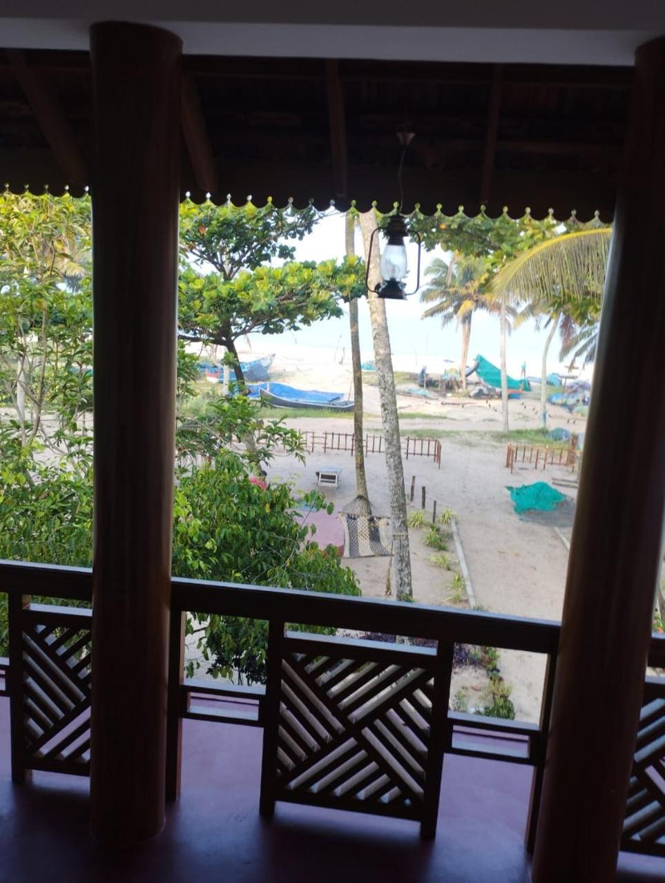 Marari Anna Beach Villa Mararikulam Exterior photo